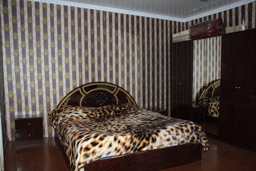 Guest House Tavaduri Mestia Esterno foto
