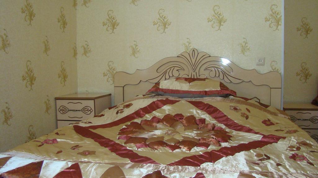 Guest House Tavaduri Mestia Esterno foto