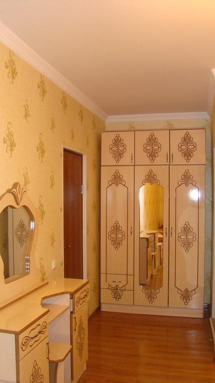 Guest House Tavaduri Mestia Esterno foto